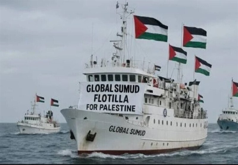 سرنشینان بازداشت شده کاروان صمود اعتصاب غذا کردند